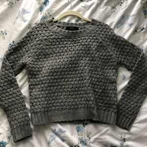 Gray long sleeve sweater
